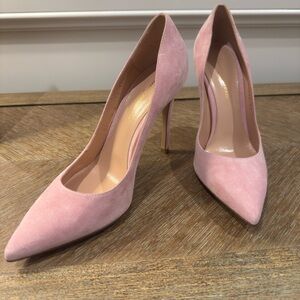 Gianvito Rossi Pink Suede Heels